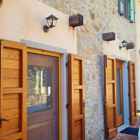 Vicinato Homestead *
