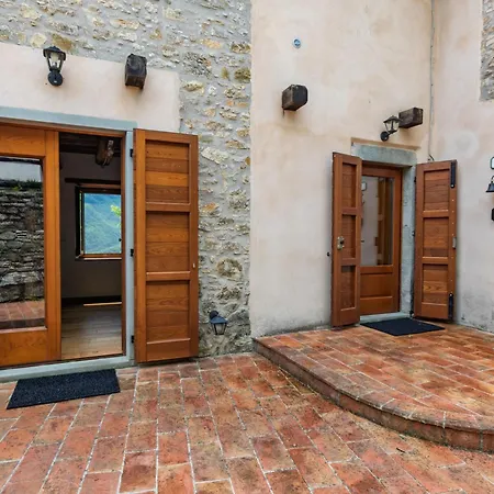 Vicinato Homestead *